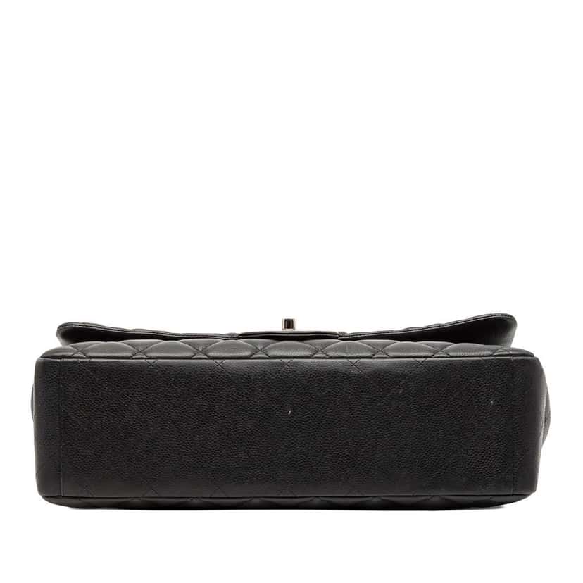 Chanel Maxi Classic Caviar Double Flap Black Leather Very good condition - Inside View
