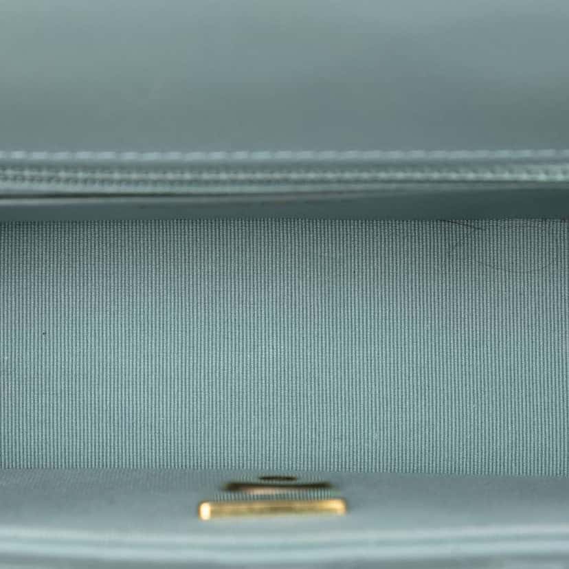 Chanel Mini Square Classic Lambskin Casino Royale Charms Single Flap Blue Leather Good condition - Model View