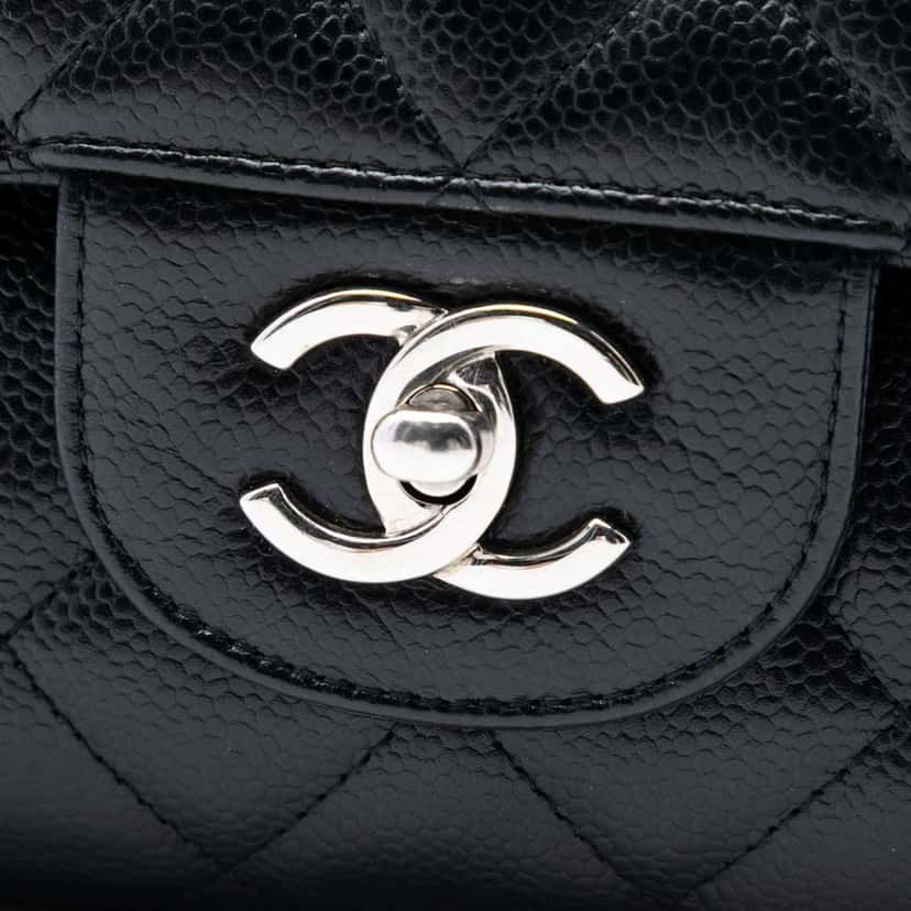 Chanel Jumbo Classic Caviar Double Flap Black Leather Good condition - Box View