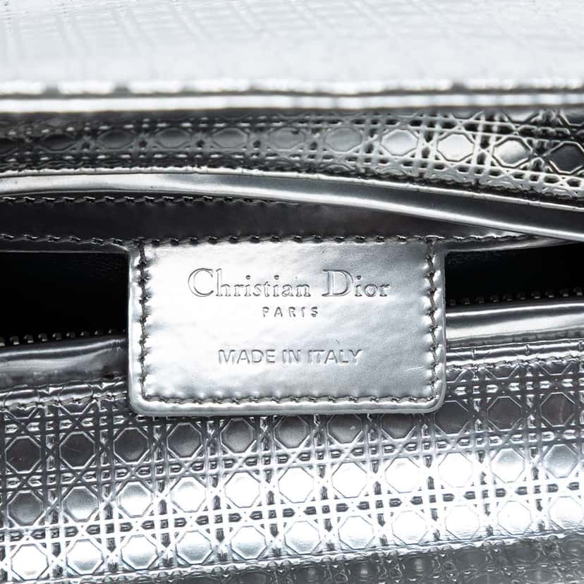 Dior Medium Metallic Patent Microcannage Lady Dior Silver Leather Good condition - Box View