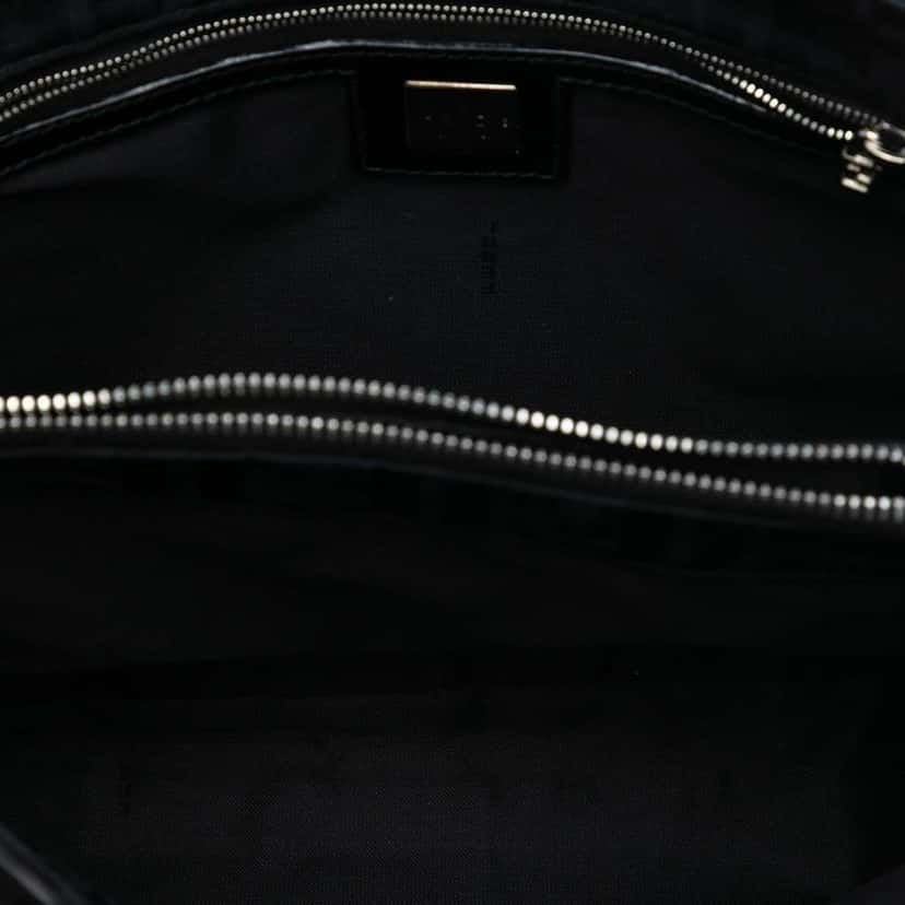 Fendi Zucca Canvas Tote Black Canvas Very good condition - Model View