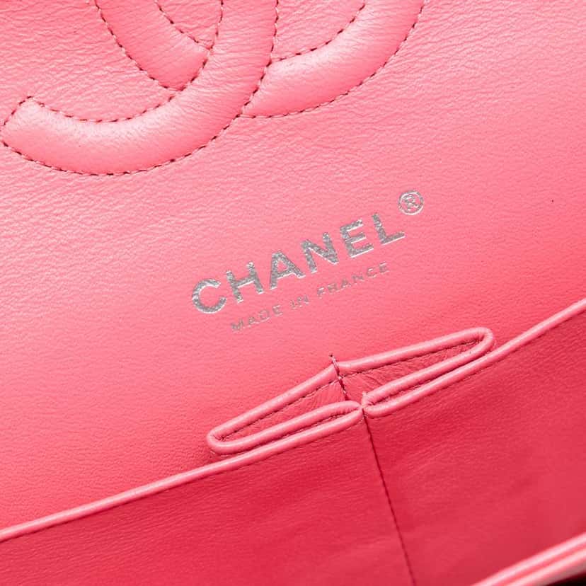 Chanel Medium Classic Patent Double Flap Pink Leather Good condition - Box View