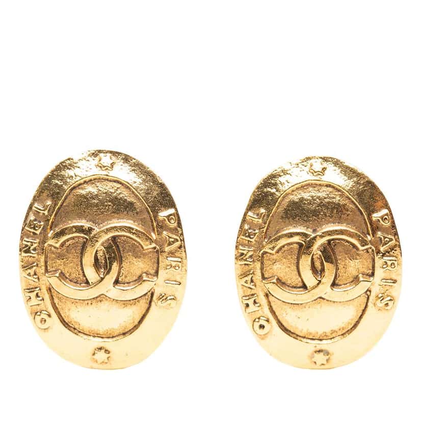 Chanel CC Gold Plated Logo Oval Clip On Earrings Gold Metal Very good condition - Front View