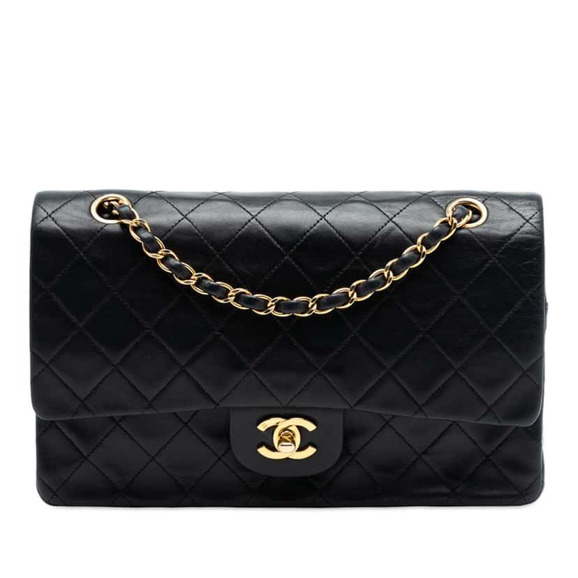 Chanel Medium Classic Lambskin Double Flap Black Leather Good condition - Front View