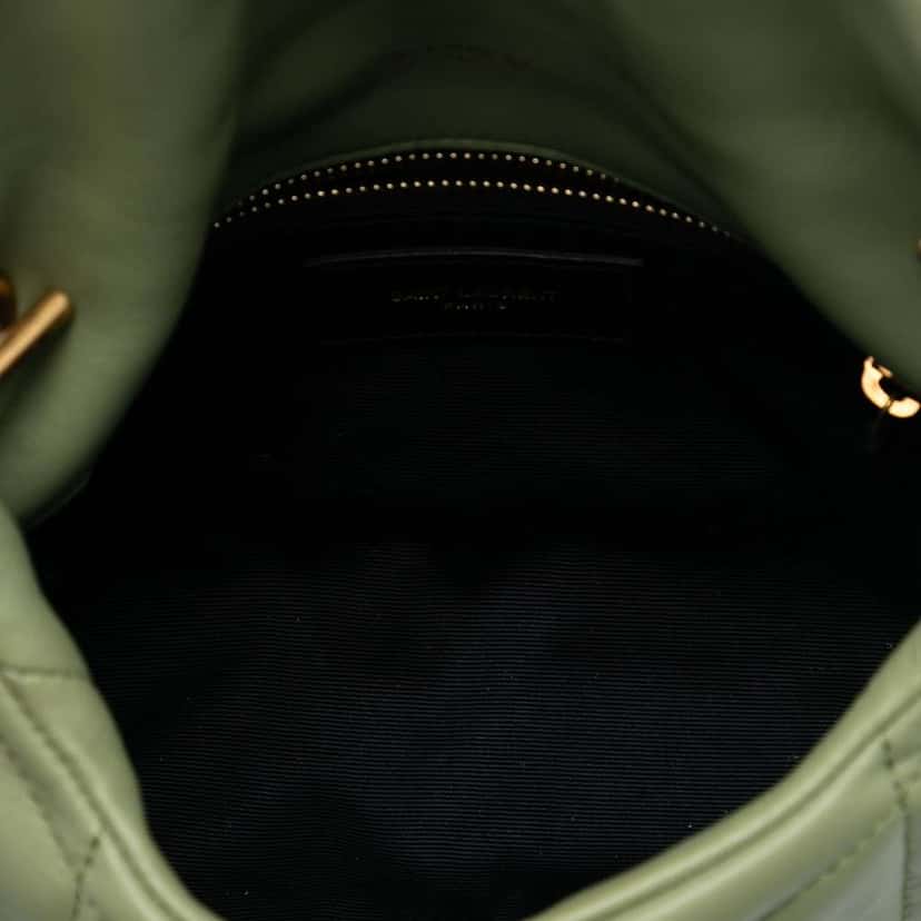 Saint Laurent Toy Lambskin Loulou Puffer Crossbody Green Leather Good condition - Model View