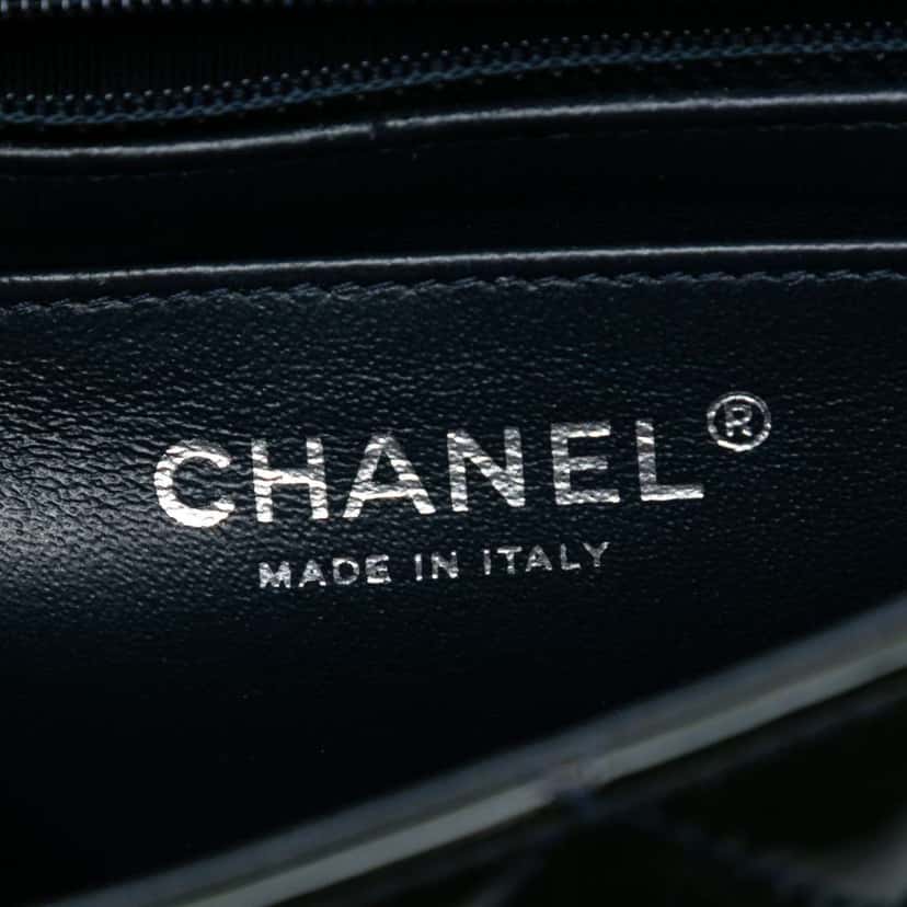 Chanel Mini Rectangular Classic Patent Single Flap Black Leather Very good condition - Box View
