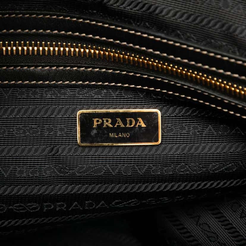 Prada Canvas Canapa Logo Tote Brown Canvas Very good condition - Box View