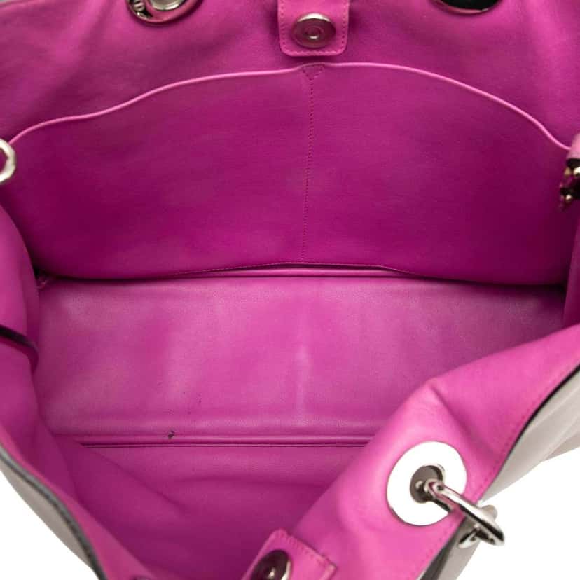 Dior Large Leather Diorissimo Satchel Grey Leather Good condition - Model View