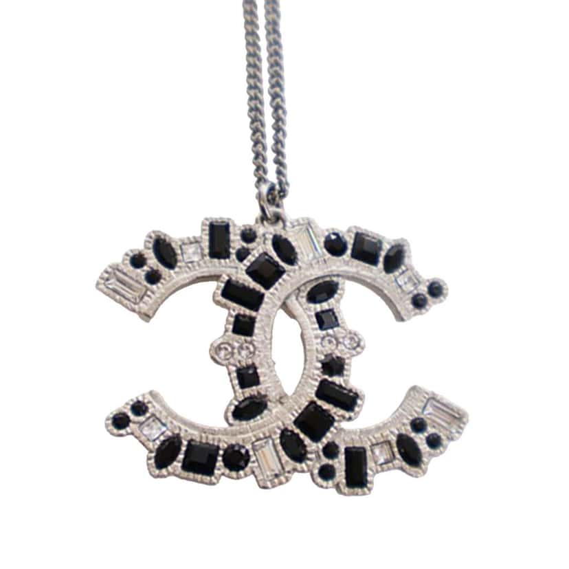 Chanel Ruthenium Plated CC Crystal Pendant Necklace Silver Silver Good condition - Front View