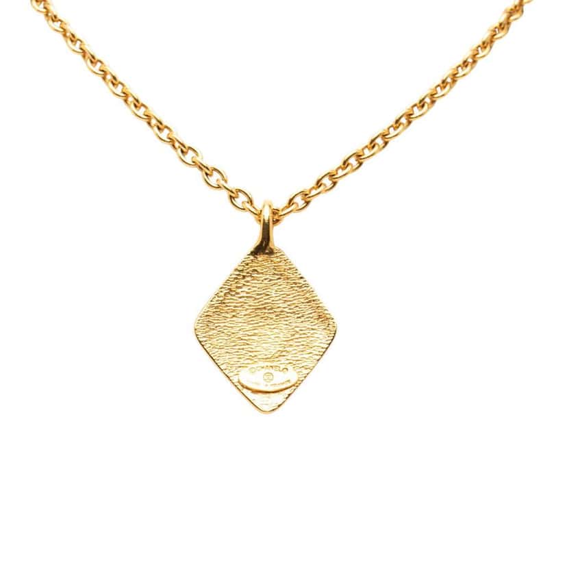 Chanel CC Gold Plated Diamond Shape Pendant Necklace Gold Metal Good condition - Back View