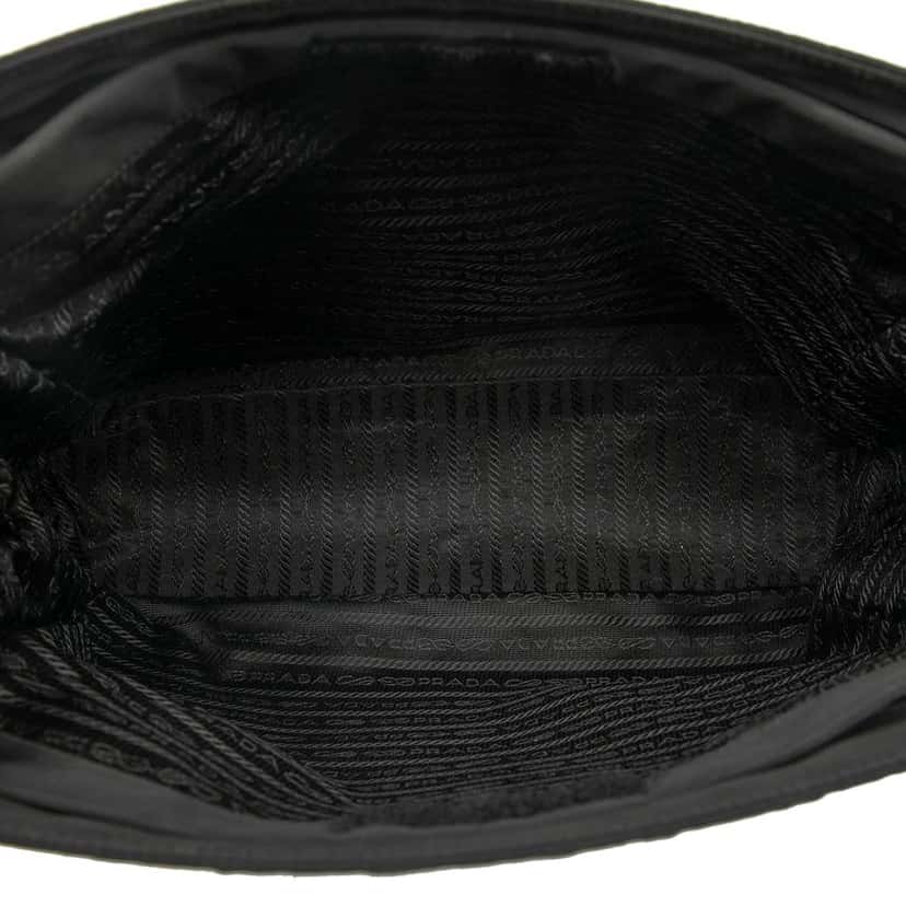 Prada Tessuto Shoulder Bag Black Good condition - Model View