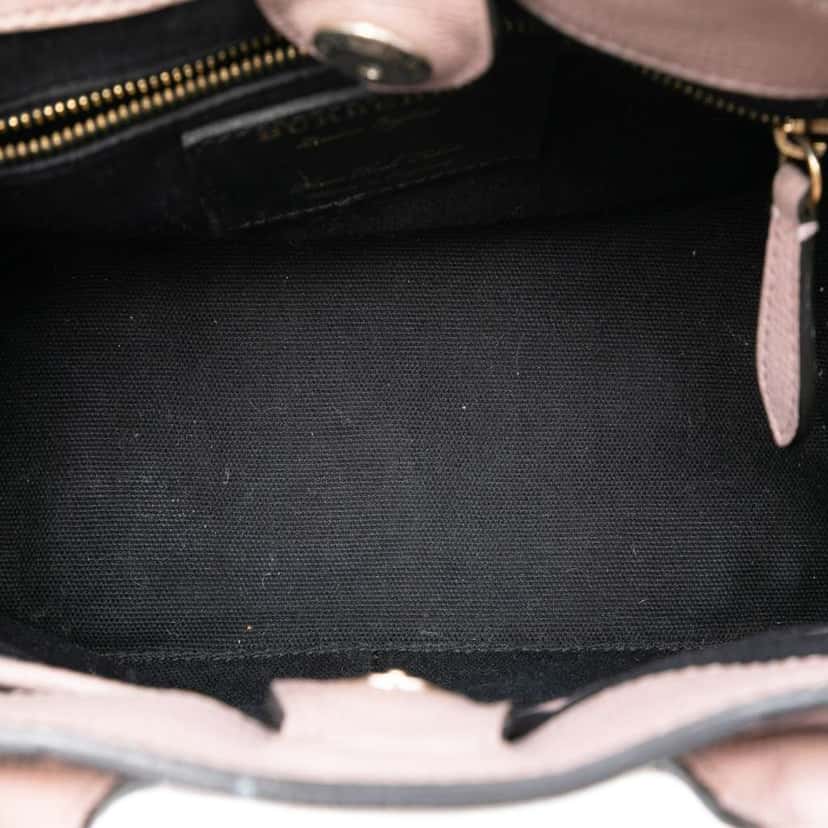 Burberry Small Leather and House Check Banner Satchel Pink Leather Good condition - Model View