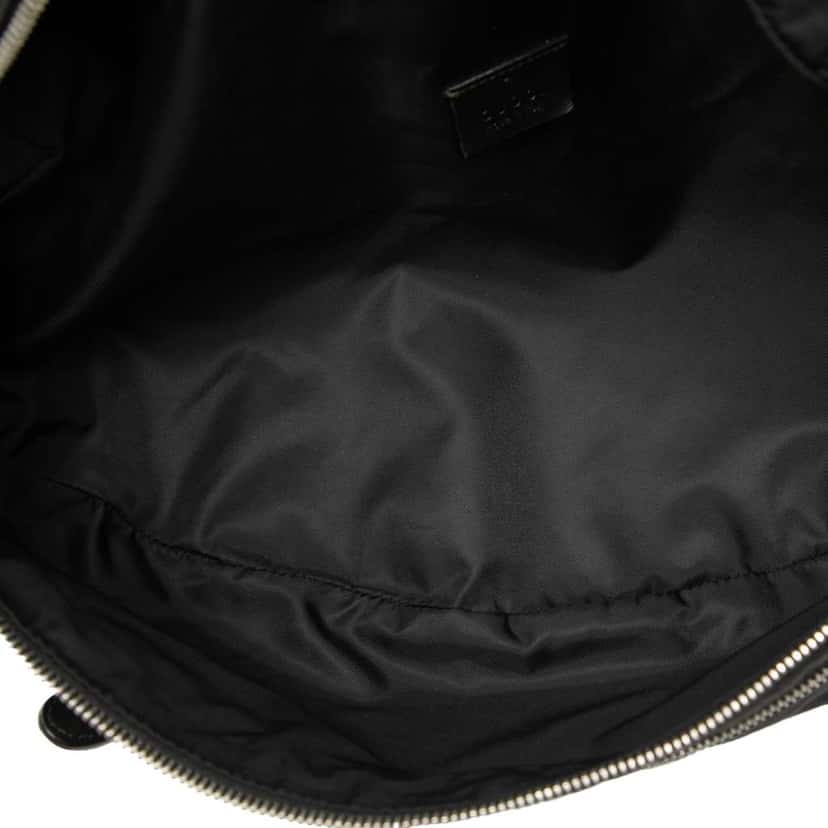 Gucci Nylon Belt Bag Black Very good condition - Model View