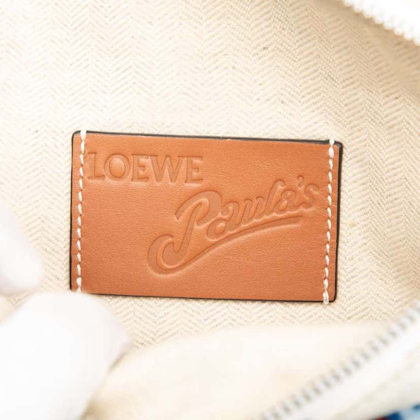 Loewe Paulas Ibiza Printed Canvas Belt Bag White Canvas Good condition - Box View