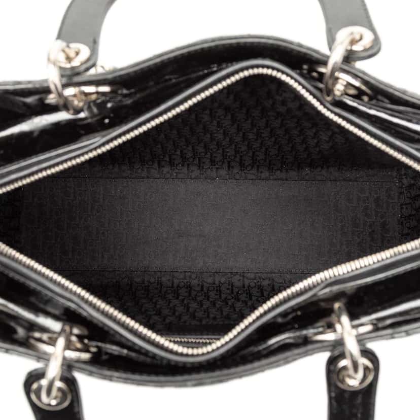 Dior Large Patent Cannage Lady Dior Black Leather Very good condition - Model View