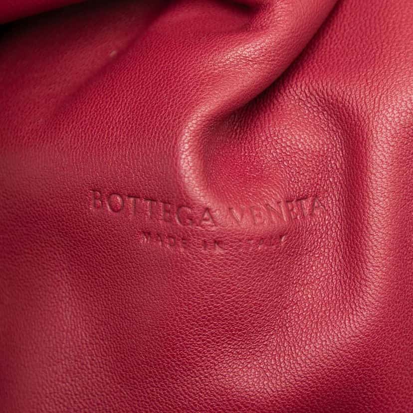 Bottega Veneta Nappa Intrecciato The Pouch Red Leather Good condition - Box View