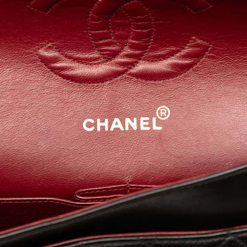 Chanel Medium Classic Lambskin Double Flap Black Leather Good condition - Box View