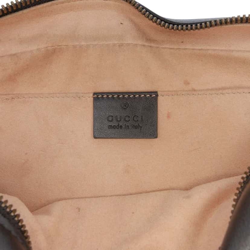 Gucci Small GG Marmont Matelasse Leather Crossbody Black Leather Good condition - Box View