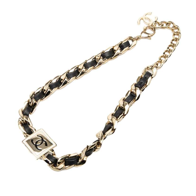 Chanel Lambskin and Gold Plated Enamel CC Square Choker Necklace Black Leather Good condition - Inside View