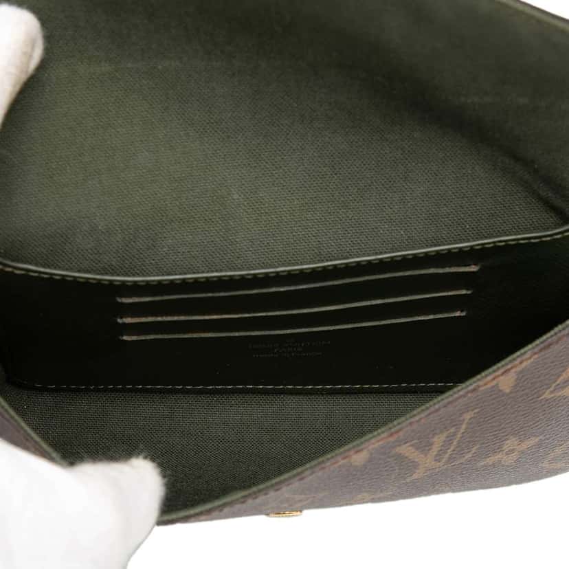Louis Vuitton Monogram Felicie Strap And Go Brown Very good condition - Model View