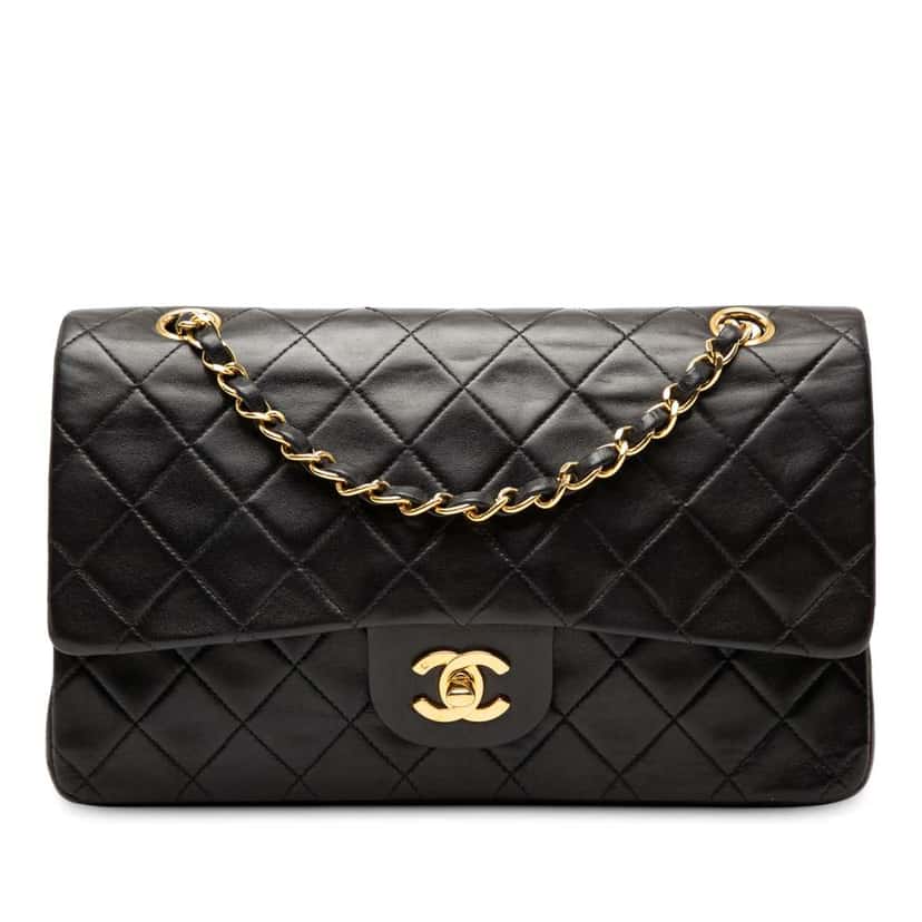 Chanel Medium Classic Lambskin Double Flap Black Leather Good condition - Front View