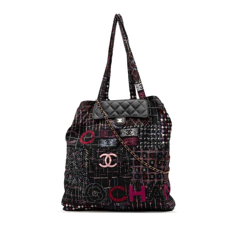Chanel Nylon Graffiti Foldable Shopping Tote in Caviar Flap Black Leather Good condition - Front View