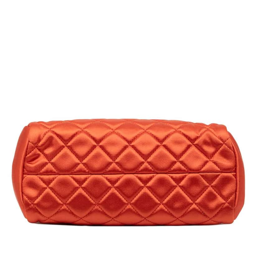 Chanel Small Satin Just Mademoiselle Bowling Bag Red Satin Good condition - Inside View