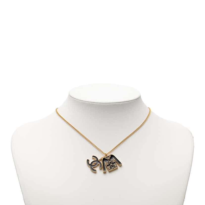 Chanel CC Gold Plated Enamel Jacket Pendant Necklace Gold Metal Good condition - Model View