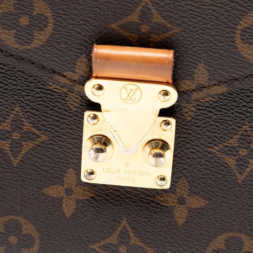 Louis Vuitton Monogram Pochette Metis Brown Good condition - Box View