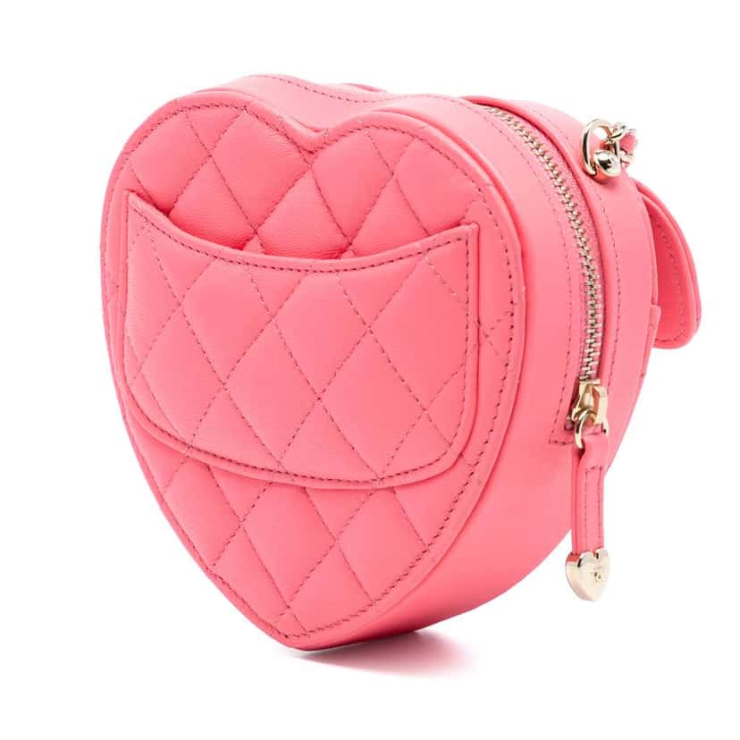 Chanel Mini Lambskin CC in Love Heart Crossbody Pink Leather Good condition - Back View