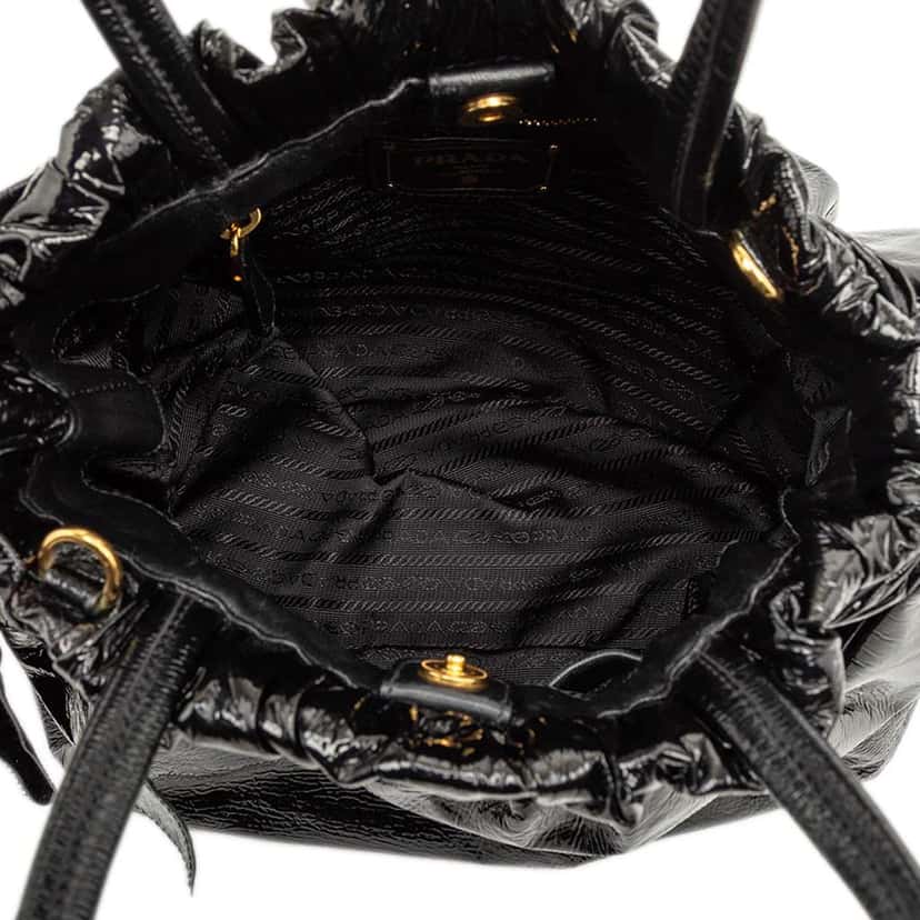 Prada Vernice Gaufre Bow Satchel Black Leather Good condition - Model View