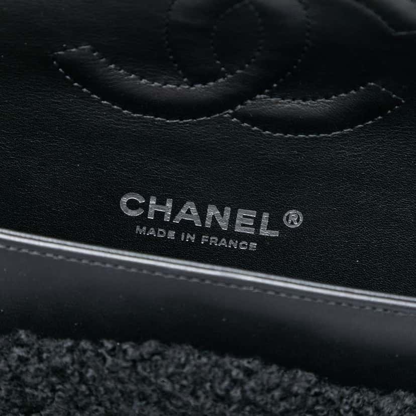 Chanel Medium Classic Tricolor Shearling Double Flap Black Very good condition - Box View