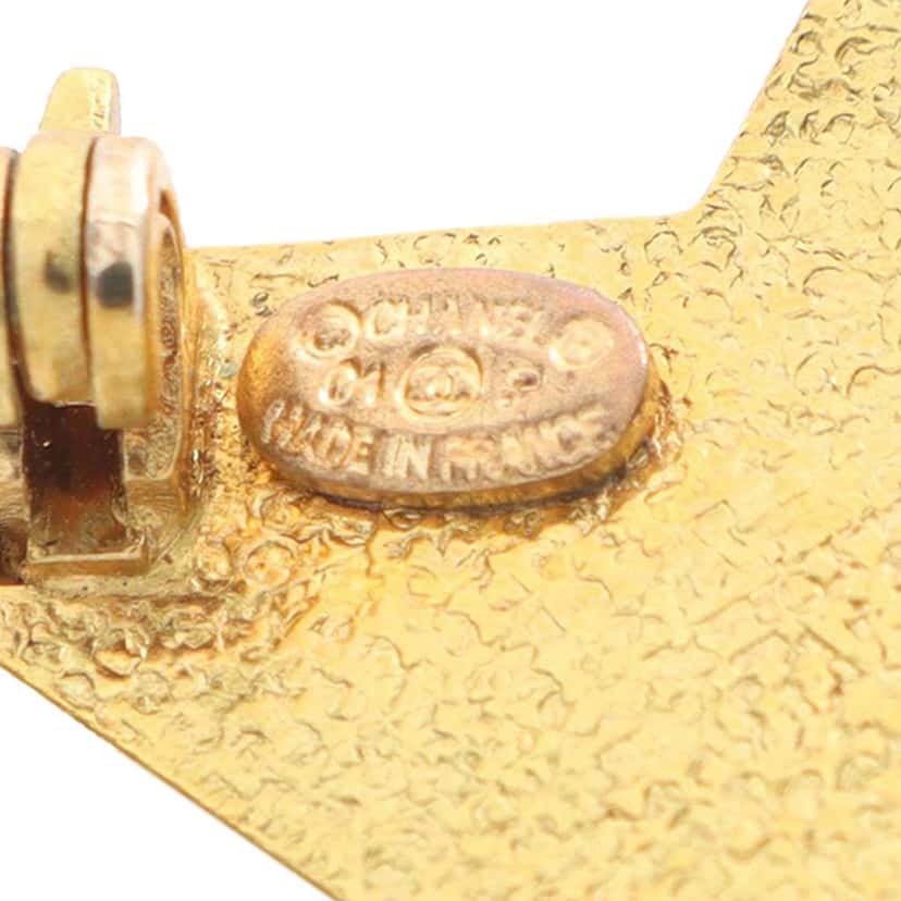 Chanel CC Gold Plated Enamel Star Brooch Gold Metal Good condition - Model View