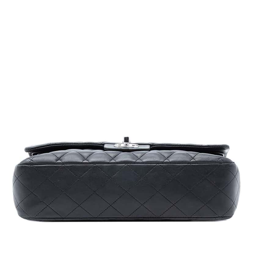 Chanel Medium Classic Lambskin Double Flap Black Leather Good condition - Inside View