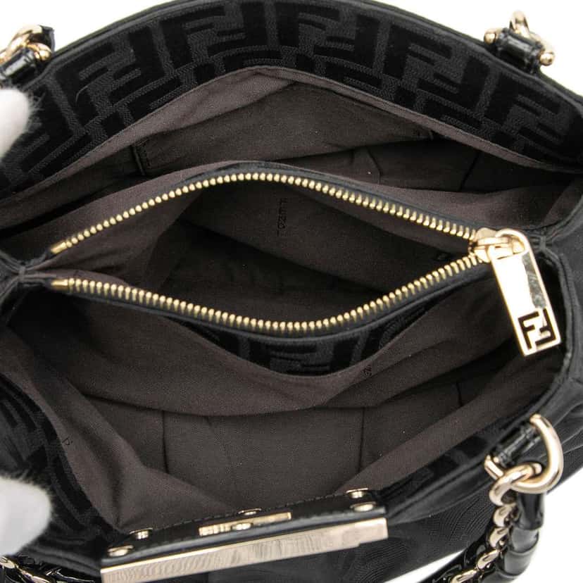 Fendi Small Zucca Canvas Mia Chain Tote Black Canvas Good condition - Model View