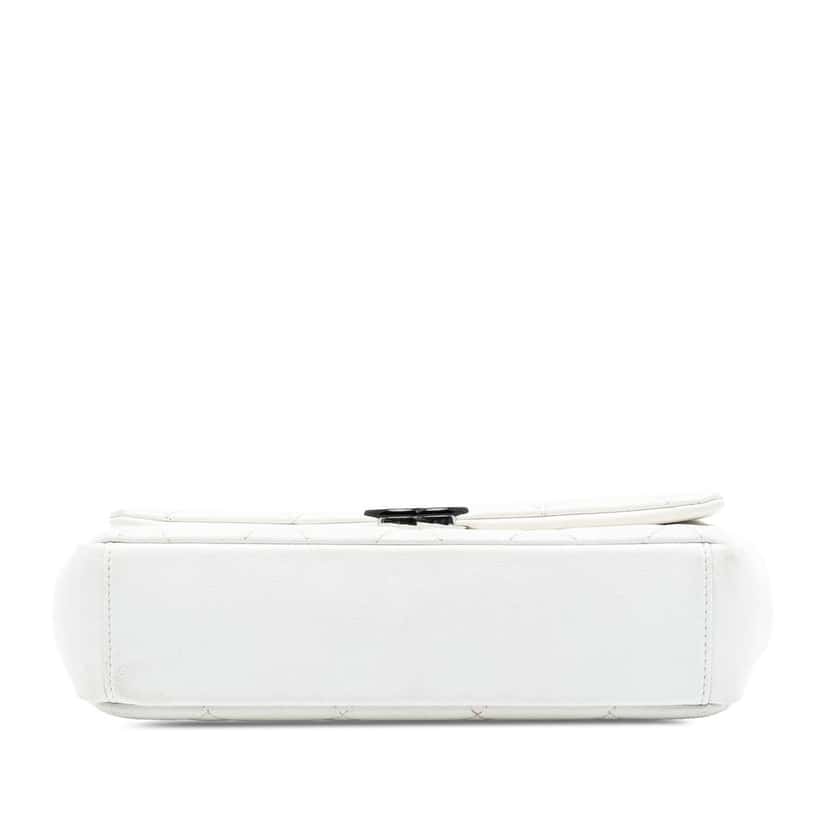 Chanel Small Quilted Caviar My Everything Flap White Leather Good condition - Inside View