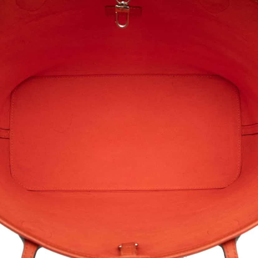 Louis Vuitton Epi Neverfull MM Orange Leather Very good condition - Model View