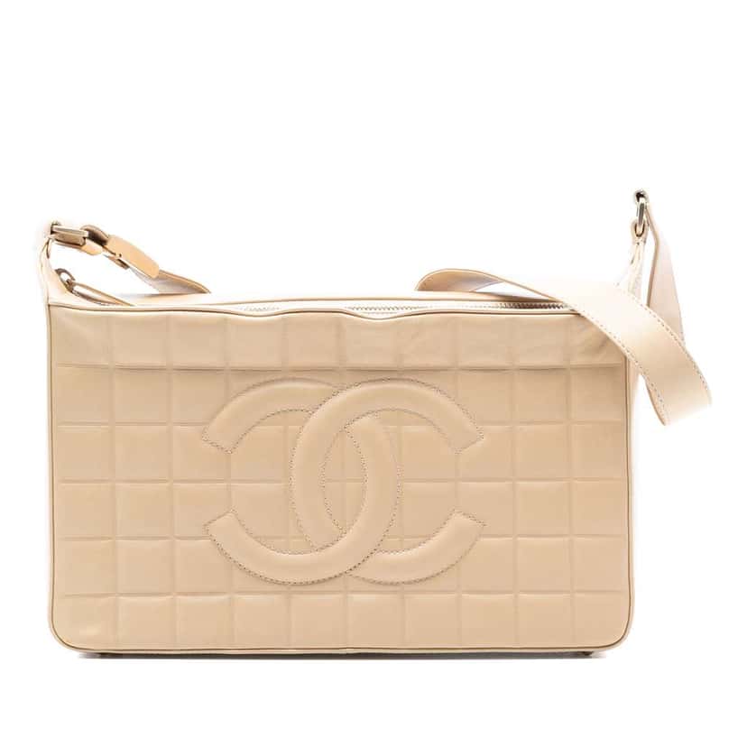 Chanel Medium Lambskin Chocolate Bar Shoulder Bag Brown Leather Very good condition - Front View