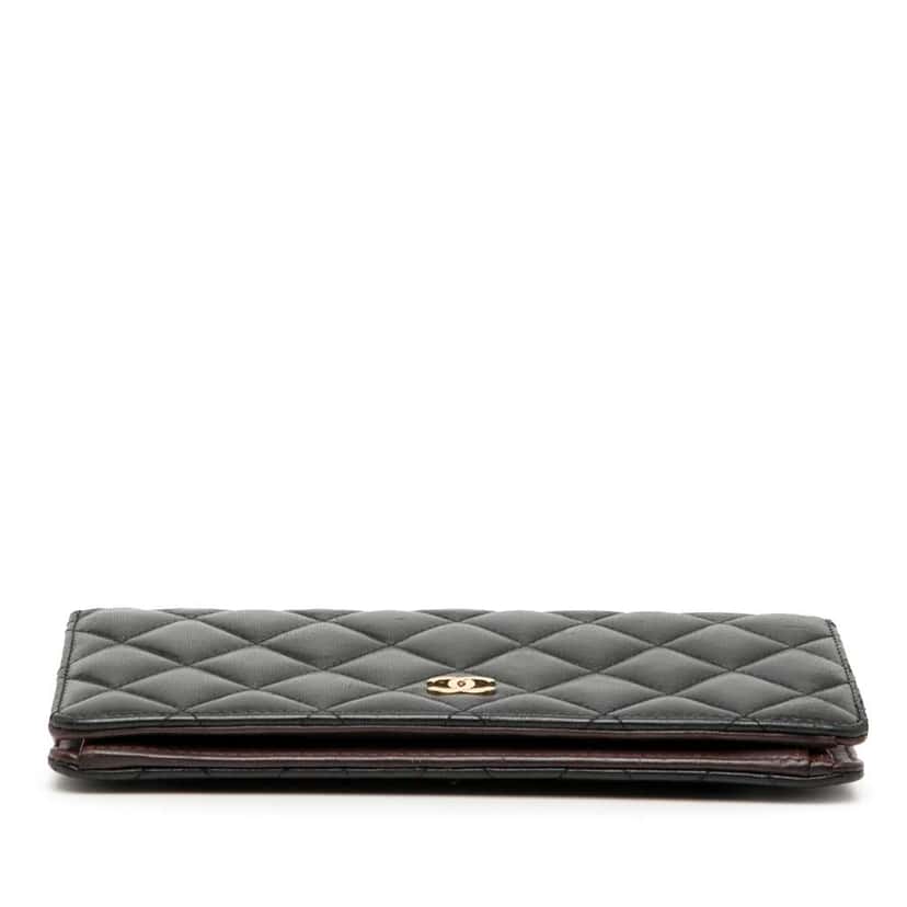 Chanel CC Quilted Lambskin Yen Continental Wallet Black Leather Good condition - Inside View