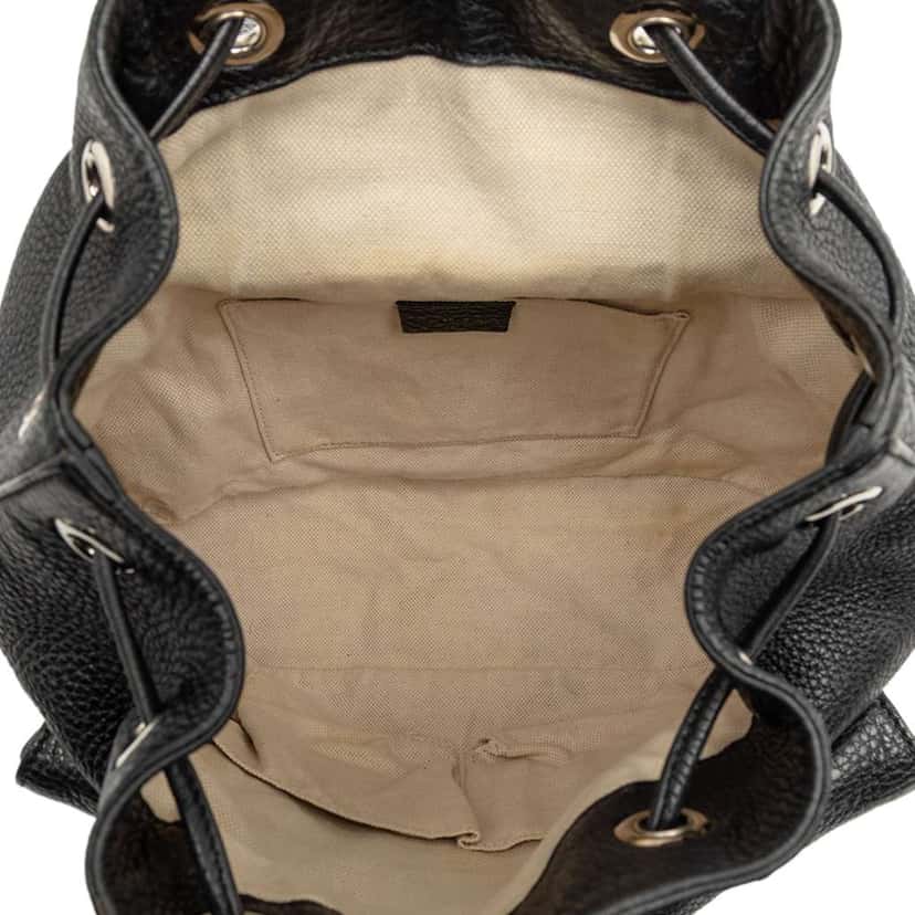 Gucci Leather Bamboo Tassel Backpack Black Leather Good condition - Model View