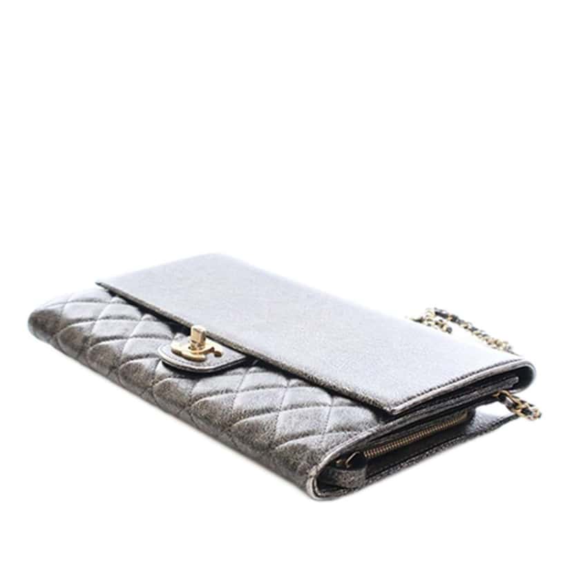 Chanel Cracked Metallic Calfskin Zip Away Chain Clutch Grey Leather Very good condition - Box View