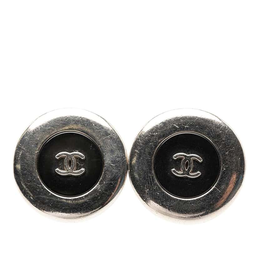 Chanel Silver Plated Resin CC Round Button Clip On Earrings Silver Metal Very good condition - Front View