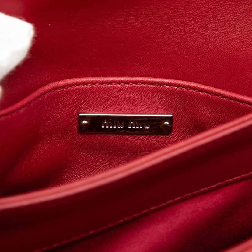 Miu Miu Studded Matelasse Leather Crossbody Red Leather Very good condition - Box View