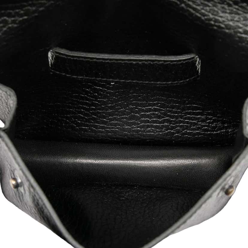Hermès Courchevel Pochette Bum Bag Black Leather Good condition - Model View