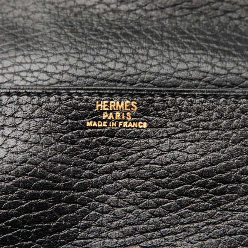 Hermès Courchevel Pochette Bum Bag Black Leather Good condition - Box View