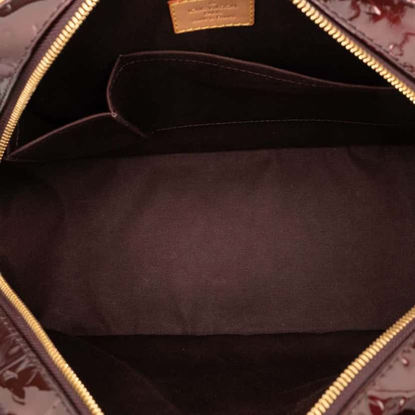 Louis Vuitton Monogram Vernis Summit Drive Purple Leather Good condition - Model View