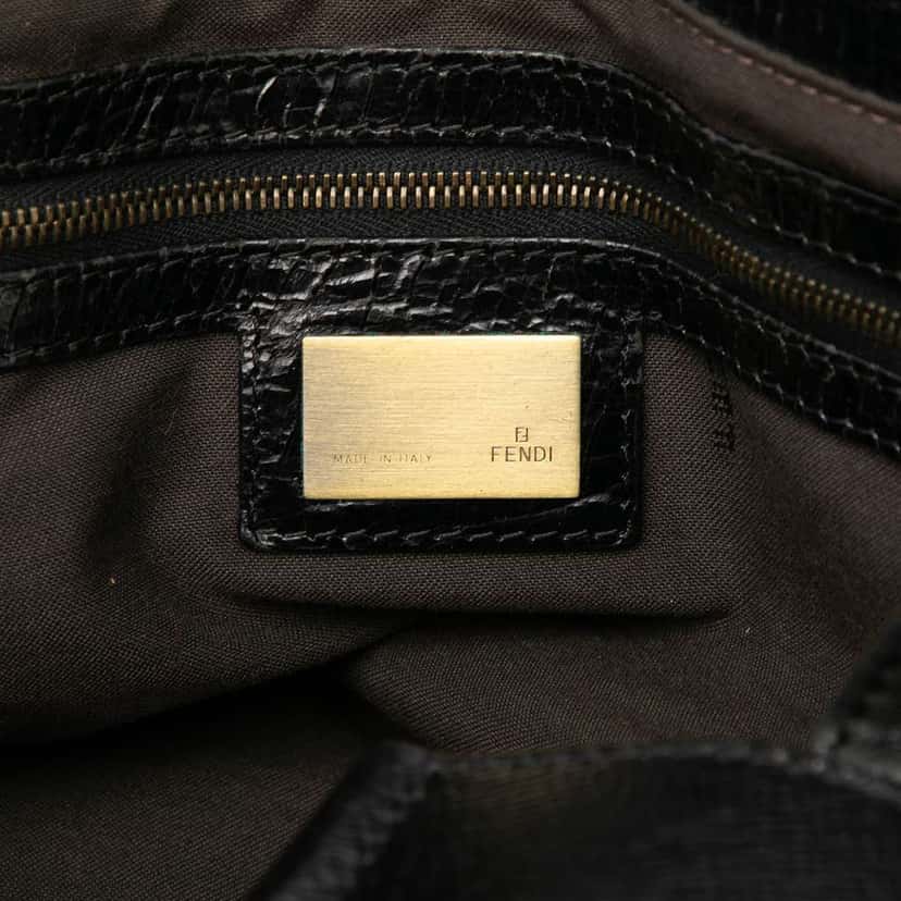 Fendi Leather Etniko Du Jour Handbag Black Leather Very good condition - Model View