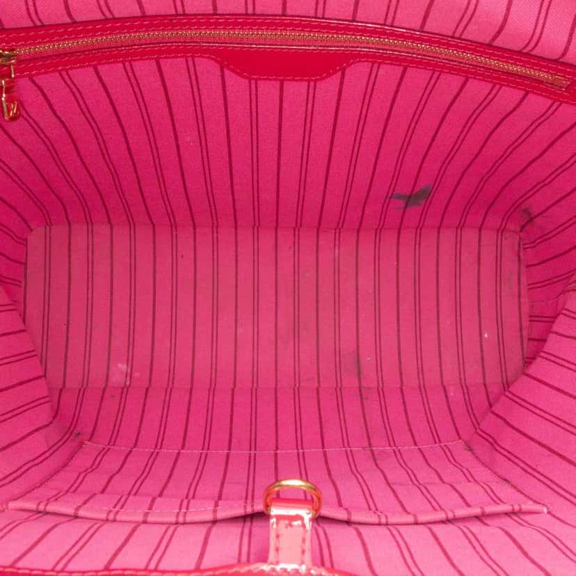 Louis Vuitton Takashi Murakami Coated Canvas Cosmic Blossom Tote PM Pink Canvas Good condition - Model View