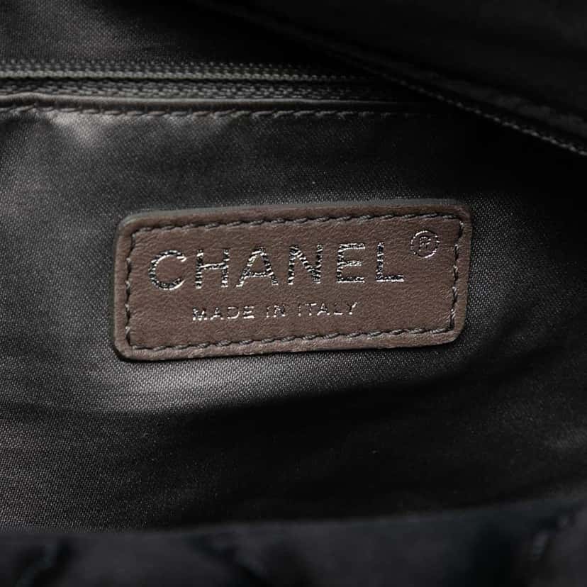 Chanel Extra Large CC Quilted Satin Single Flap Black Satin Very good condition - Box View