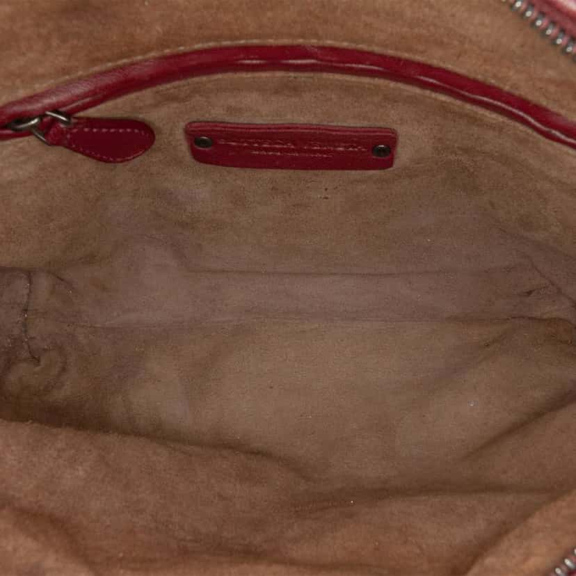 Bottega Veneta Nappa Intrecciato Nodini Double Zip Crossbody Red Leather Good condition - Model View
